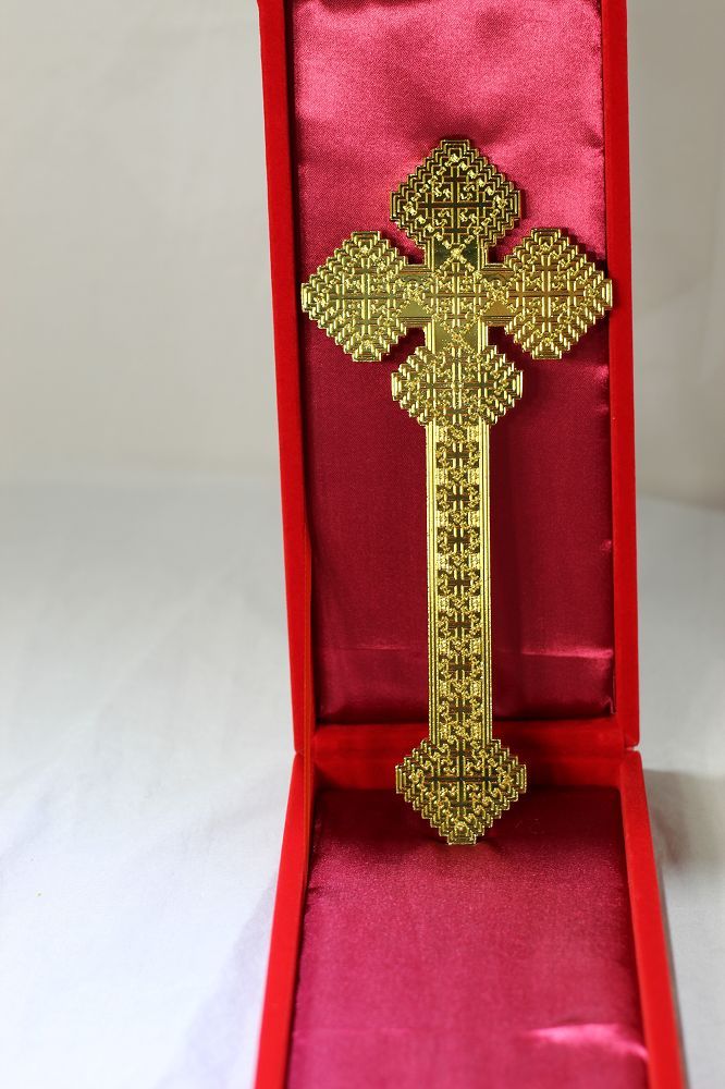Hand Cross Style 7: Gold | St. Moses Bookstore